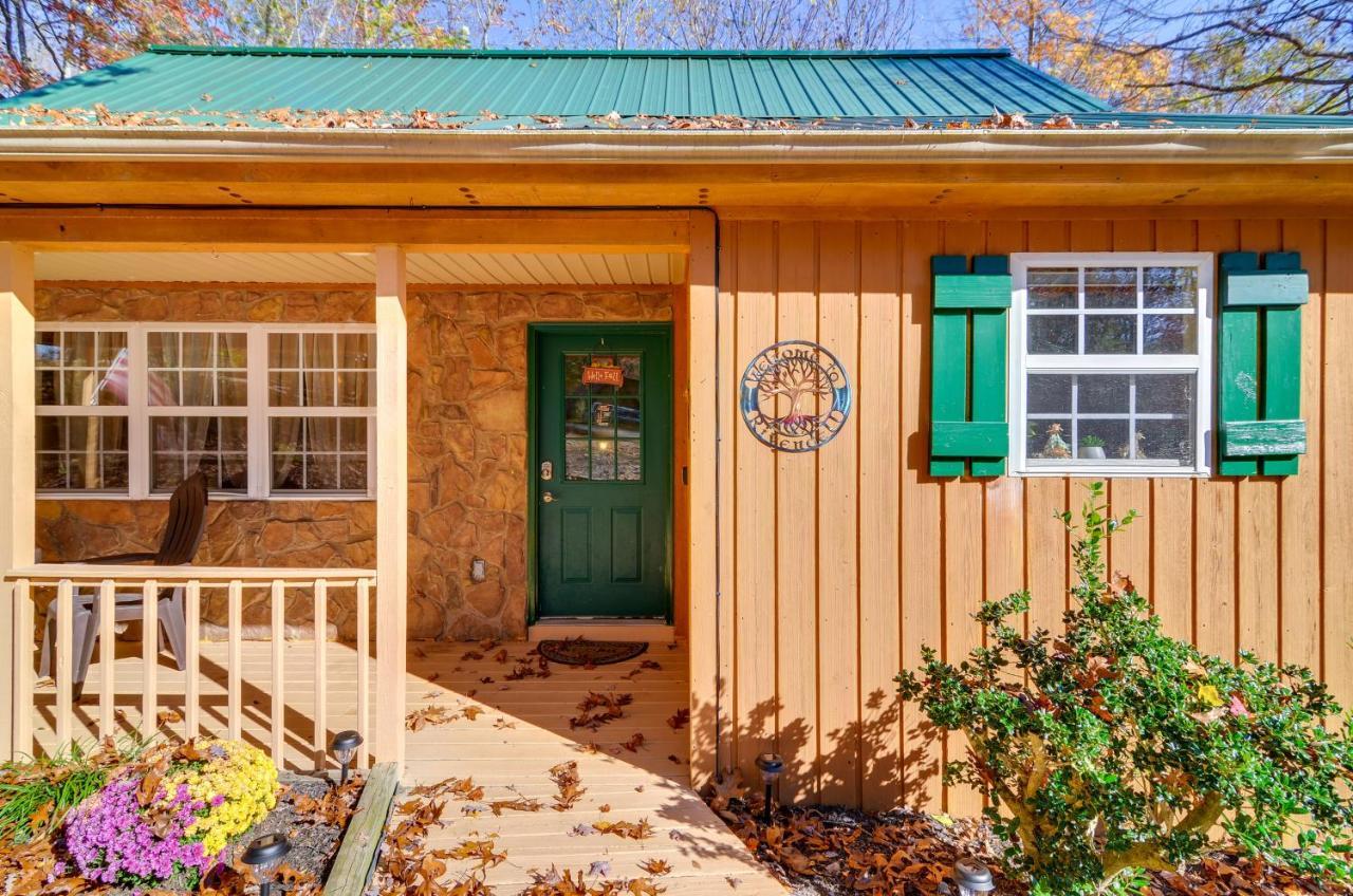 Burnside Resort Cabin With Hot Tub And Outdoor Spots! Eksteriør bilde